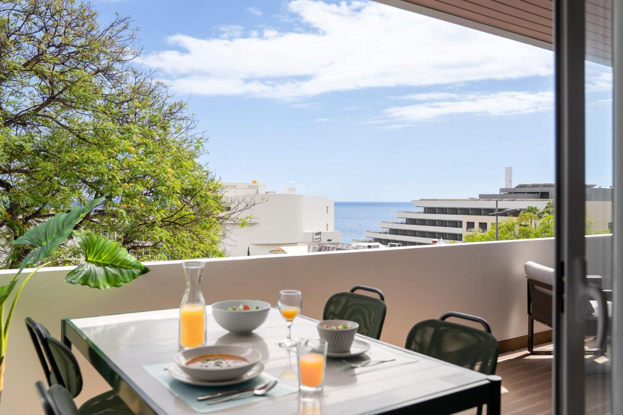 Lido II By An Island Apart Funchal  Exterior photo